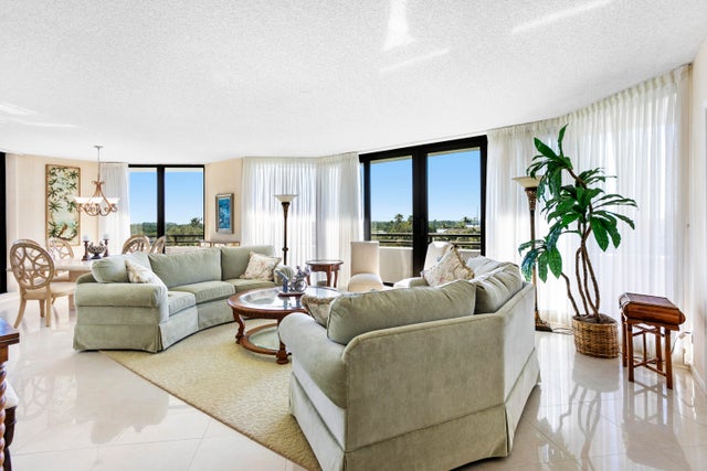 2 of 46 - 3322 Casseekey Island Rd #504, Jupiter, FL