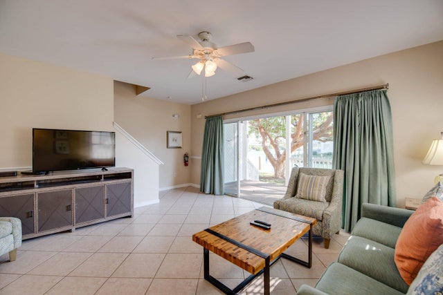 4 of 47 - 7073 Hawks Cay Blvd, Duck Key, FL