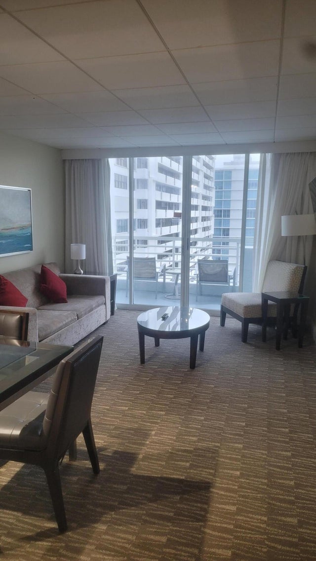 3 of 38 - 2670 E Sunrise Blvd #1405, Fort Lauderdale, FL
