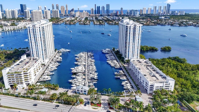 1 of 64 - 17301 Biscayne Boulevard #707, North Miami Beach, FL