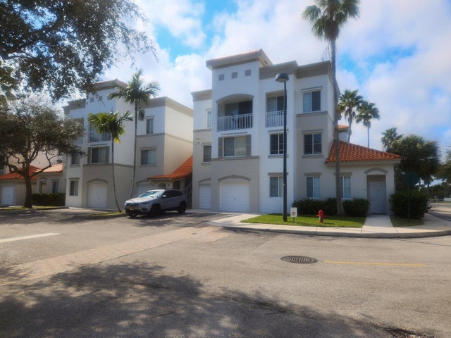 2 of 13 - 11022 Legacy Drive #205, Palm Beach Gardens, FL