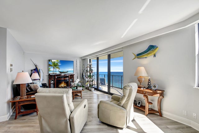 4 of 42 - 5420 N Ocean Drive #301, Singer Island, FL