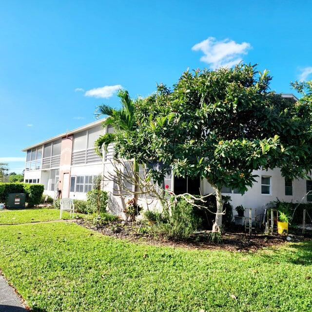 3 of 4 - 195 Dorchester I #i, West Palm Beach, FL