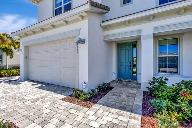 2 of 35 - 10901 Stellar Circle, Palm Beach Gardens, FL