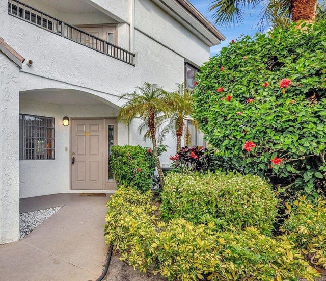 2 of 88 - 7449 Glendevon Lane #104, Delray Beach, FL