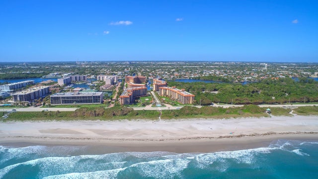 2 of 51 - 2871 N Ocean Blvd #c103, Boca Raton, FL