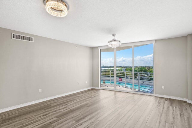 2 of 46 - 1551 N Flagler Drive #609, West Palm Beach, FL