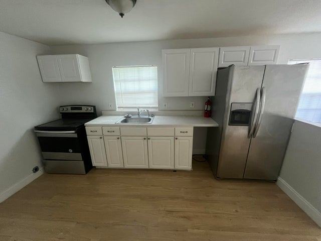 3 of 8 - 324 Sw 8th St, Belle Glade, FL