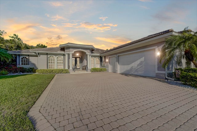 1 of 62 - 9402 Pinebark Ct, Fort Pierce, FL