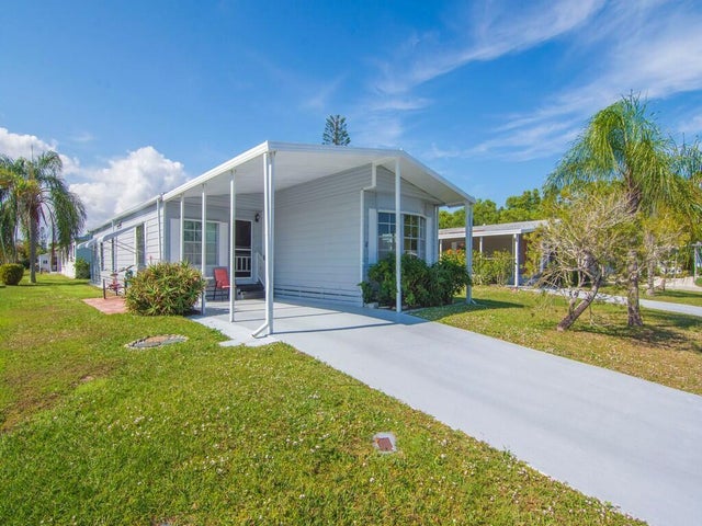 2 of 36 - 4 Oliva Road, Port Saint Lucie, FL