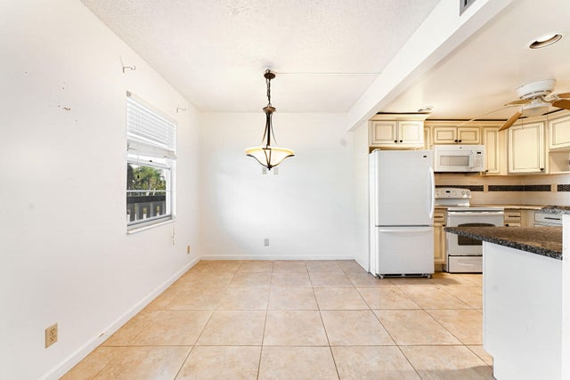 5 of 21 - 2049 Hythe C, Boca Raton, FL