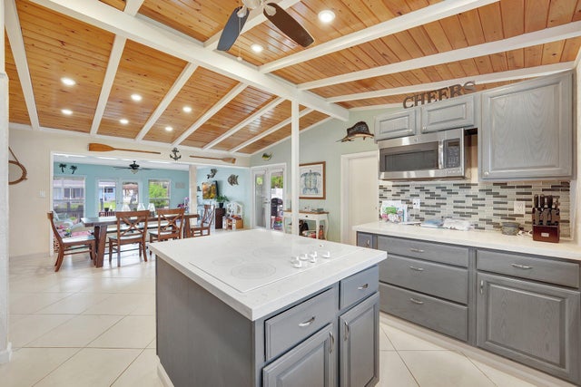 5 of 47 - 2443 Andros Lane, Fort Lauderdale, FL
