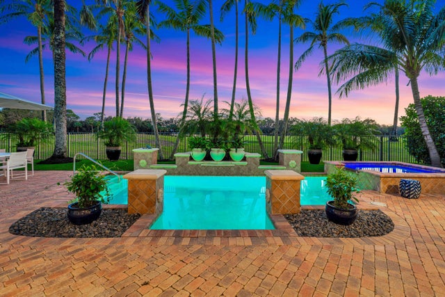2 of 89 - 11107 Green Bayberry Dr, Palm Beach Gardens, FL