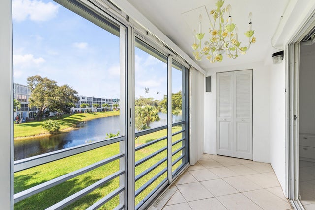 1 of 30 - 97 Oakridge H #97, Deerfield Beach, FL
