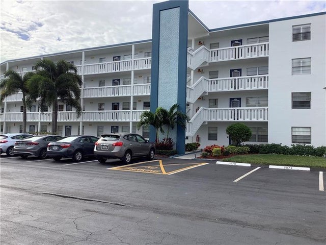 1 of 22 - 2078 Exeter E, Boca Raton, FL