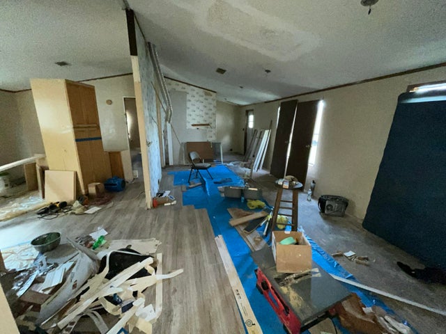 3 of 8 - 170 Apple Av, Pahokee, FL