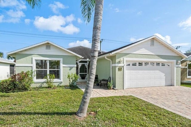 1 of 41 - 6612 Alemendra Street, Fort Pierce, FL