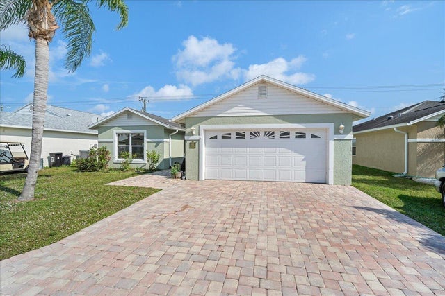 5 of 41 - 6612 Alemendra Street, Fort Pierce, FL