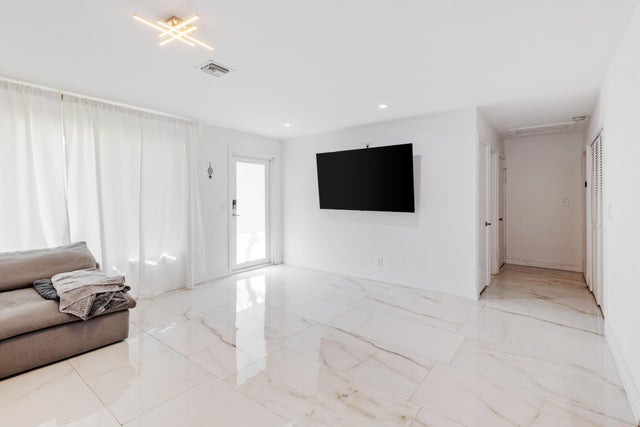 2 of 26 - 1323 Lincoln Street, Hollywood, FL
