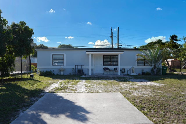 1 of 33 - 303 Nw 28 Wy, Fort Lauderdale, FL