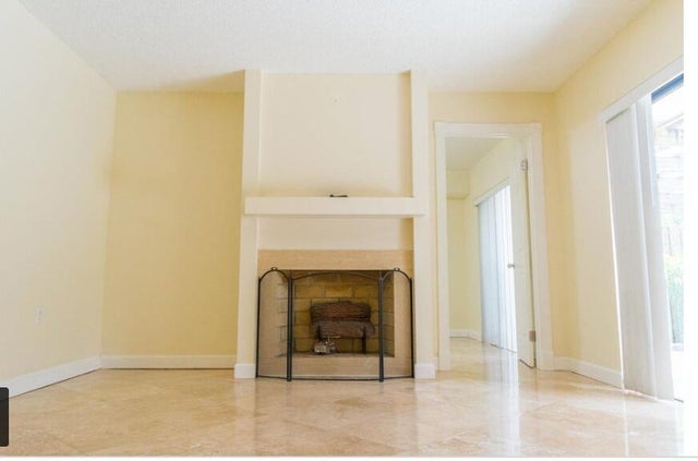 4 of 7 - 1308 13th Lane, Palm Beach Gardens, FL