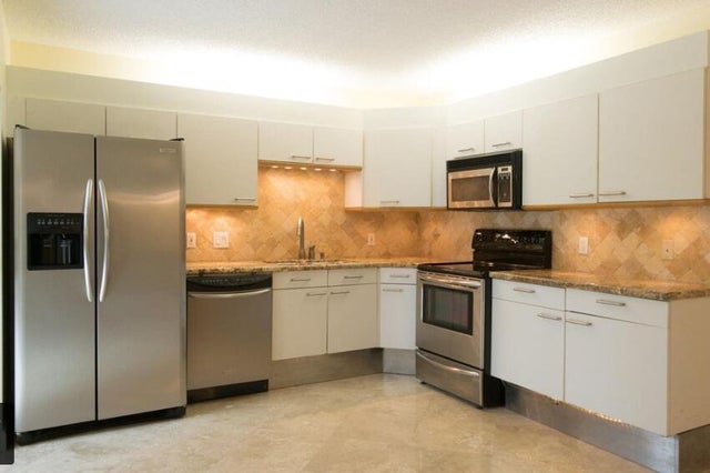 5 of 7 - 1308 13th Lane, Palm Beach Gardens, FL
