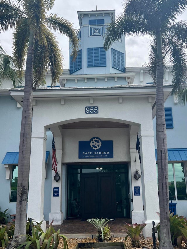 1 of 30 - 975 Nw Flagler Avenue #307, Stuart, FL