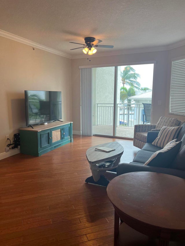 4 of 30 - 975 Nw Flagler Avenue #307, Stuart, FL