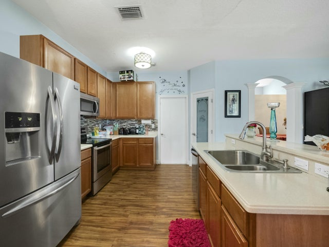5 of 20 - 2577 Sw Savage Boulevard, Port Saint Lucie, FL