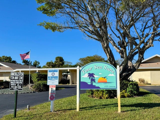 5 of 32 - 301 Circle Drive S #103, Boynton Beach, FL