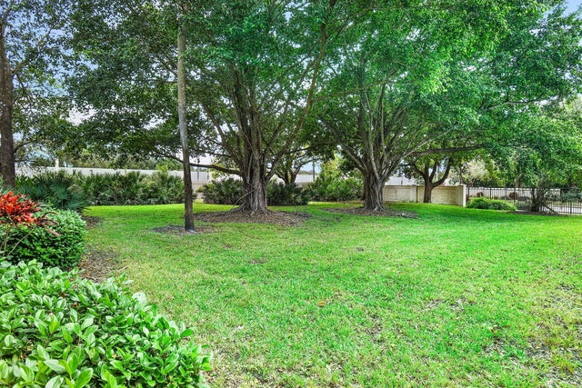 4 of 57 - 31 Sw South River Dr. Drive #106, Stuart, FL