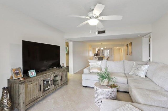 5 of 15 - 1201 Seafarer Circle #103, Jupiter, FL