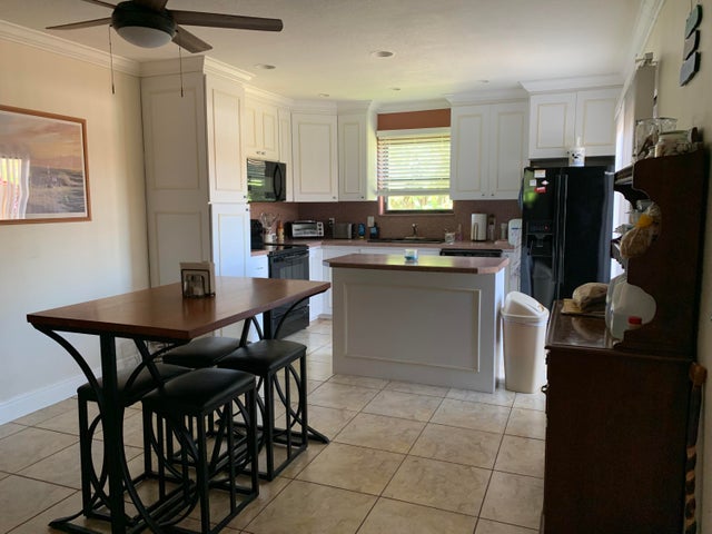 4 of 5 - 110 N Delaware Boulevard #19a, Jupiter, FL