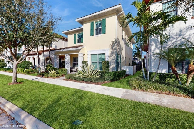 1 of 23 - 2098 Dickens Terrace, Palm Beach Gardens, FL