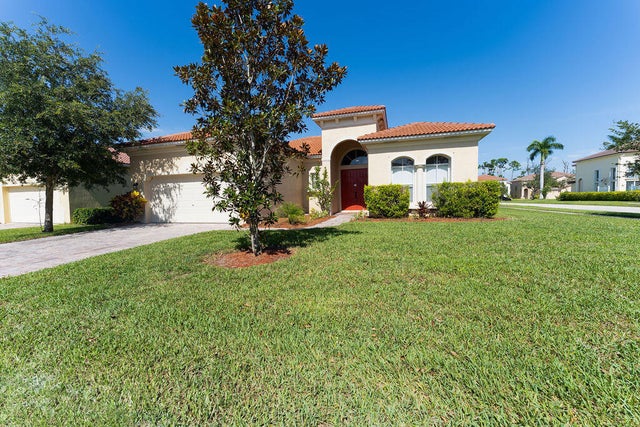 3 of 74 - 5531 Place Lake Drive, Fort Pierce, FL