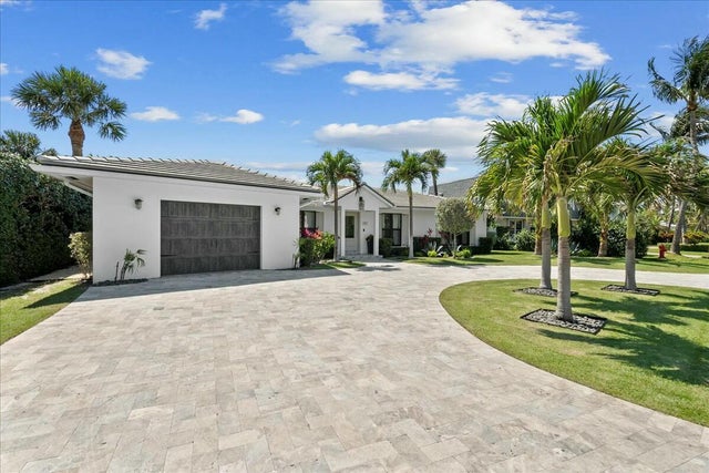 4 of 22 - 27 Ocean Drive, Jupiter, FL