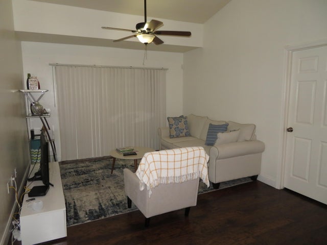 2 of 20 - 4241 San Marino Blvd #207, West Palm Beach, FL