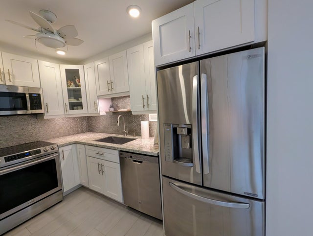 5 of 35 - 2840 S Ocean Blvd #5070, Palm Beach, FL