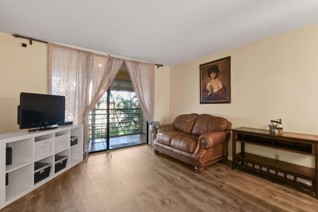 3 of 43 - 4640 Lucerne Lakes Boulevard W #306, Lake Worth, FL
