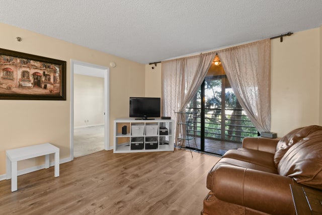 4 of 43 - 4640 Lucerne Lakes Boulevard W #306, Lake Worth, FL