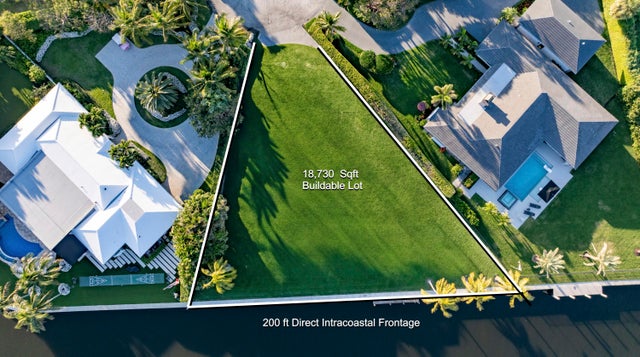 2 of 37 - 970 Orchid Lane, Gulf Stream, FL