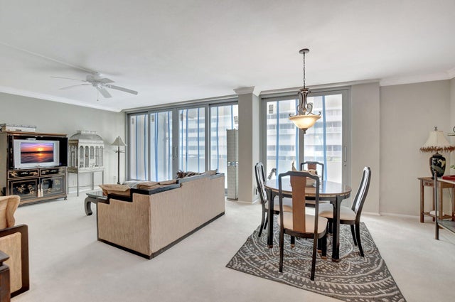 4 of 55 - 1180 S Ocean Boulevard #2e, Boca Raton, FL