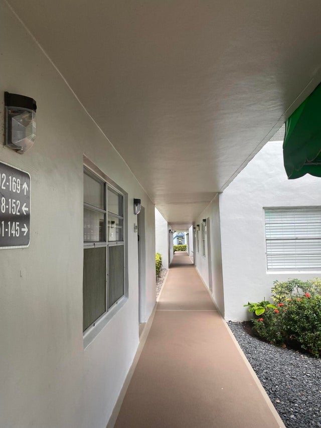 3 of 33 - 148 Normandy D Lane #d, Delray Beach, FL