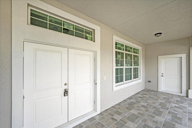 2 of 43 - 158 Sw Sea Lion Road, Port Saint Lucie, FL