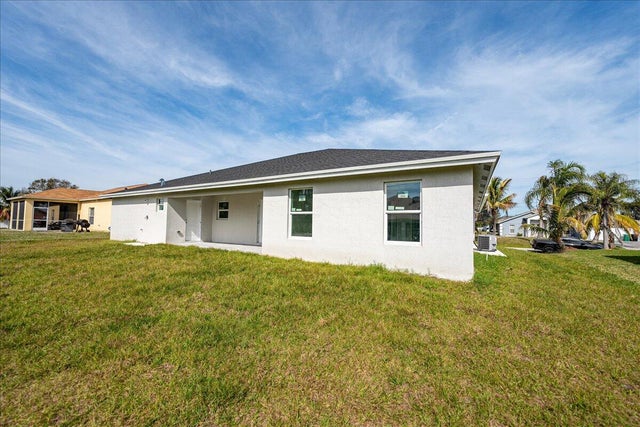 5 of 43 - 158 Sw Sea Lion Road, Port Saint Lucie, FL