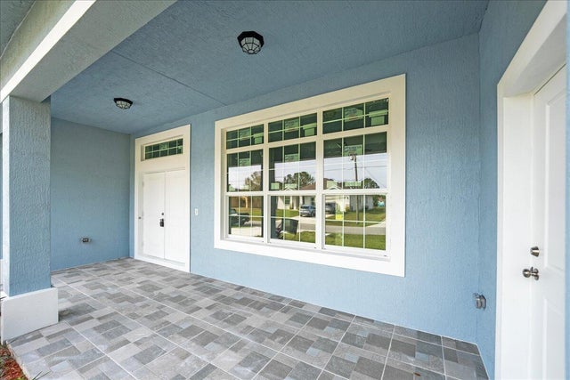 3 of 42 - 1238 Sw Milan Lane, Port Saint Lucie, FL