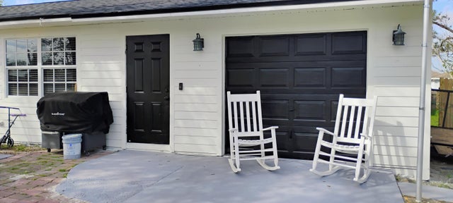 2 of 43 - 1562 Sw Curry Street, Port Saint Lucie, FL
