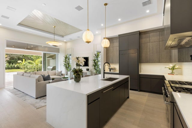3 of 14 - 3208 Blue Cypress Lane, Wellington, FL