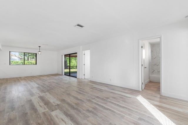 4 of 33 - 3115 Nw 9th Street, Delray Beach, FL