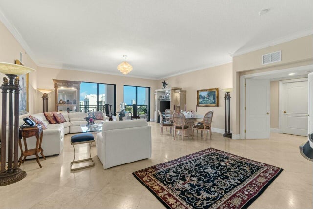3 of 36 - 200 E Palmetto Park Road #808, Boca Raton, FL